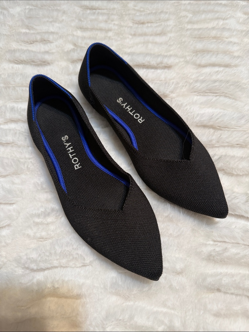 Rothy's Black Pointed Knit Flats with Blue Trim